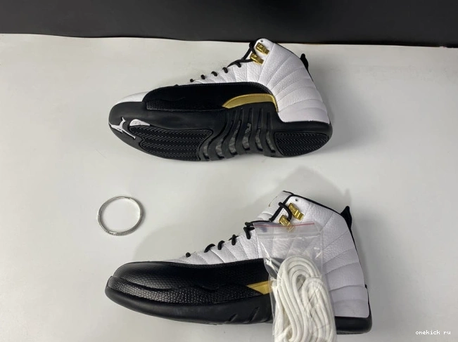 Chep Onekick Air 12 CT8013-170 Jordan Royalty 0527